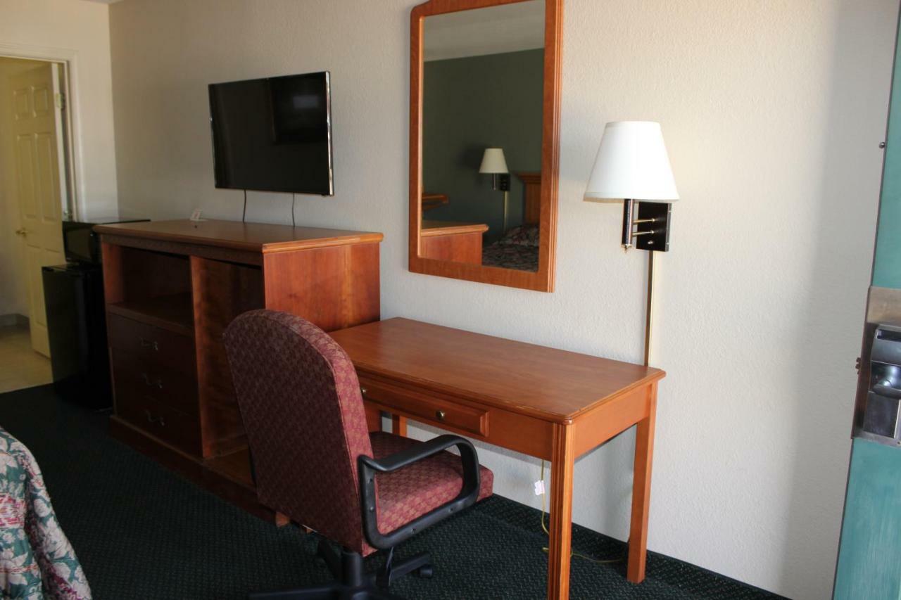 Nationwide 9 Inn Wynne Экстерьер фото