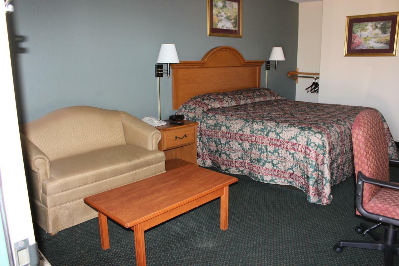 Nationwide 9 Inn Wynne Экстерьер фото